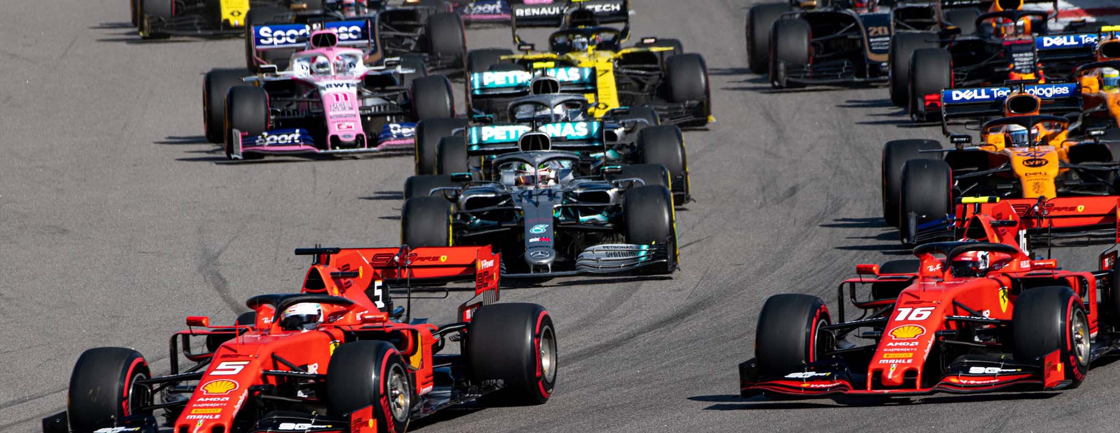 Race start at formula 1 grand prix of russia 2019