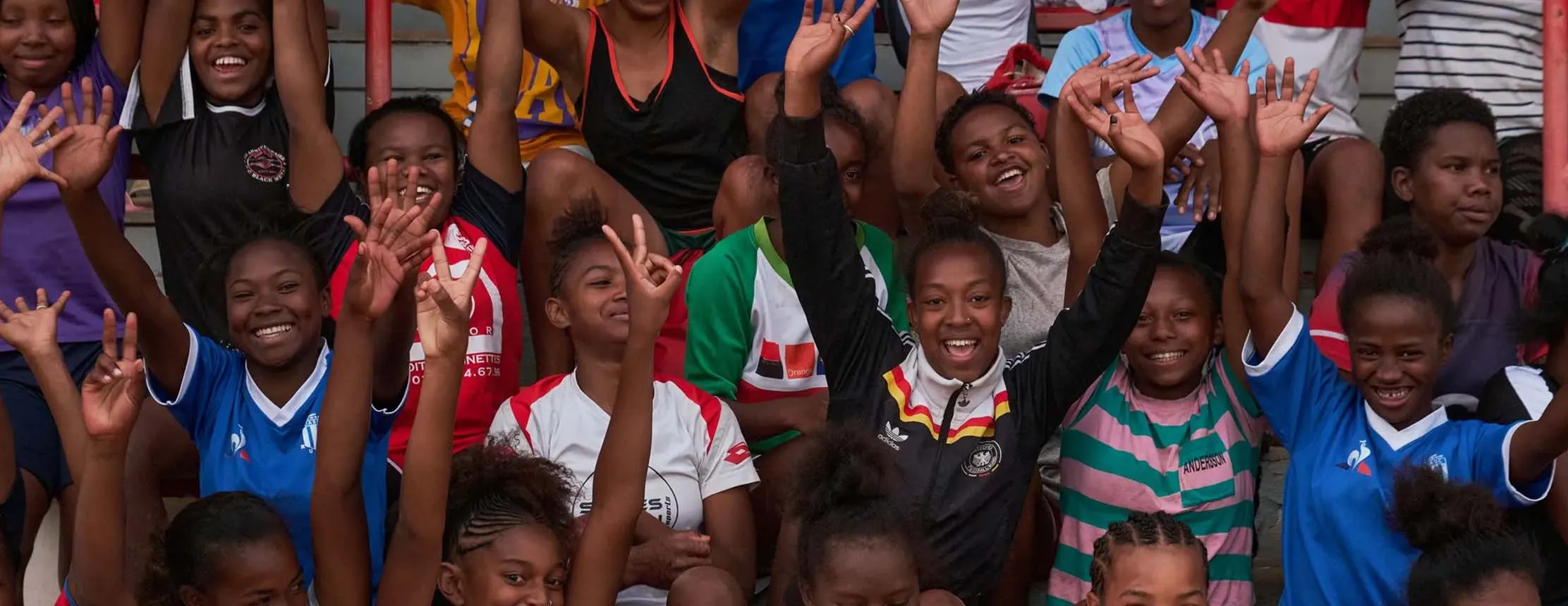 youth girl rugby supporters