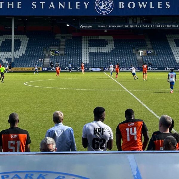 qpr stanley bowles stand