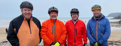 team of four cyclists, all of whom have Parkinson's