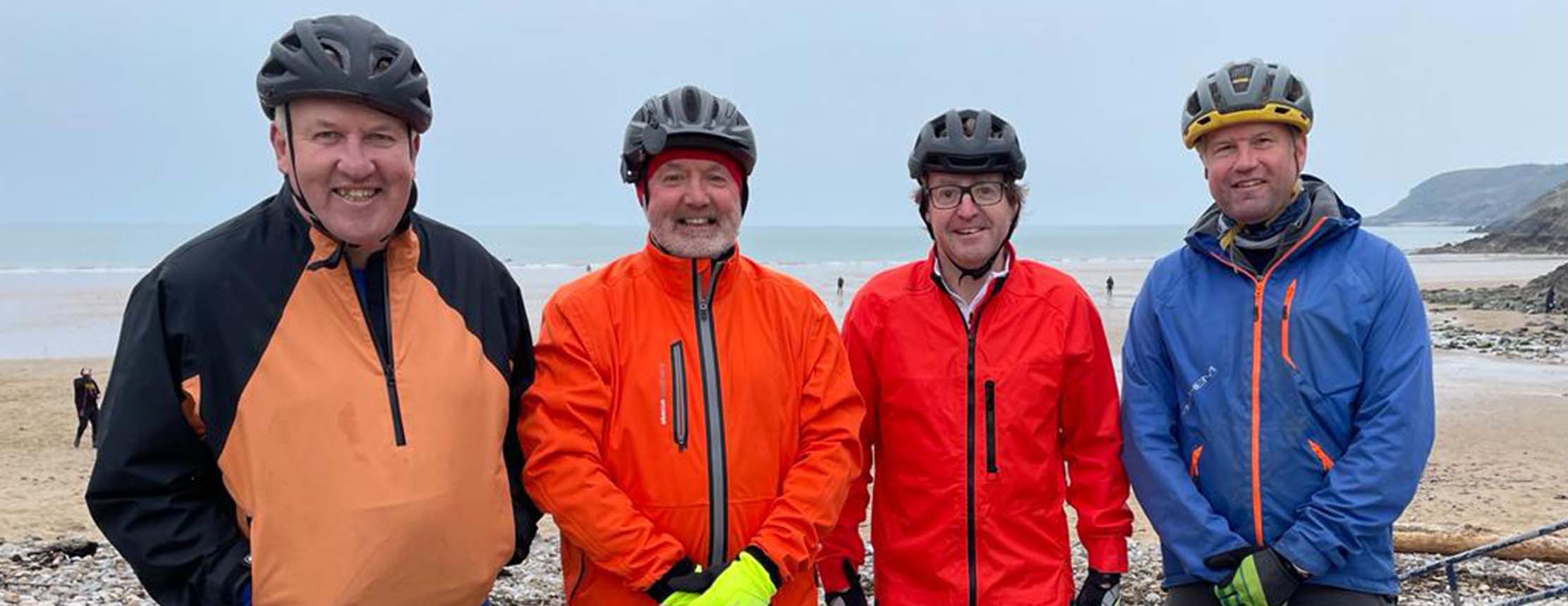 Team of four cyclists, all of whom have parkinson's