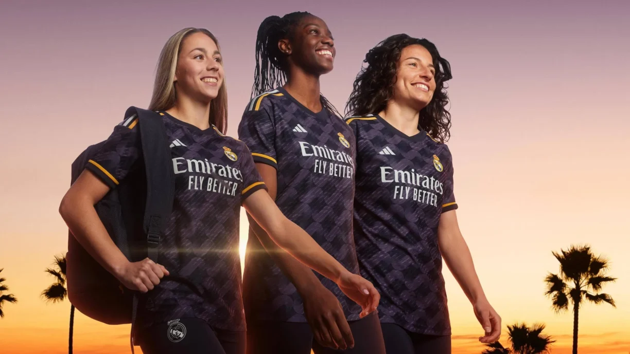 Real Madrid Away Jersey 2023:24 - Plane