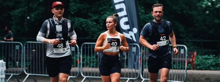 runners compete at runna event