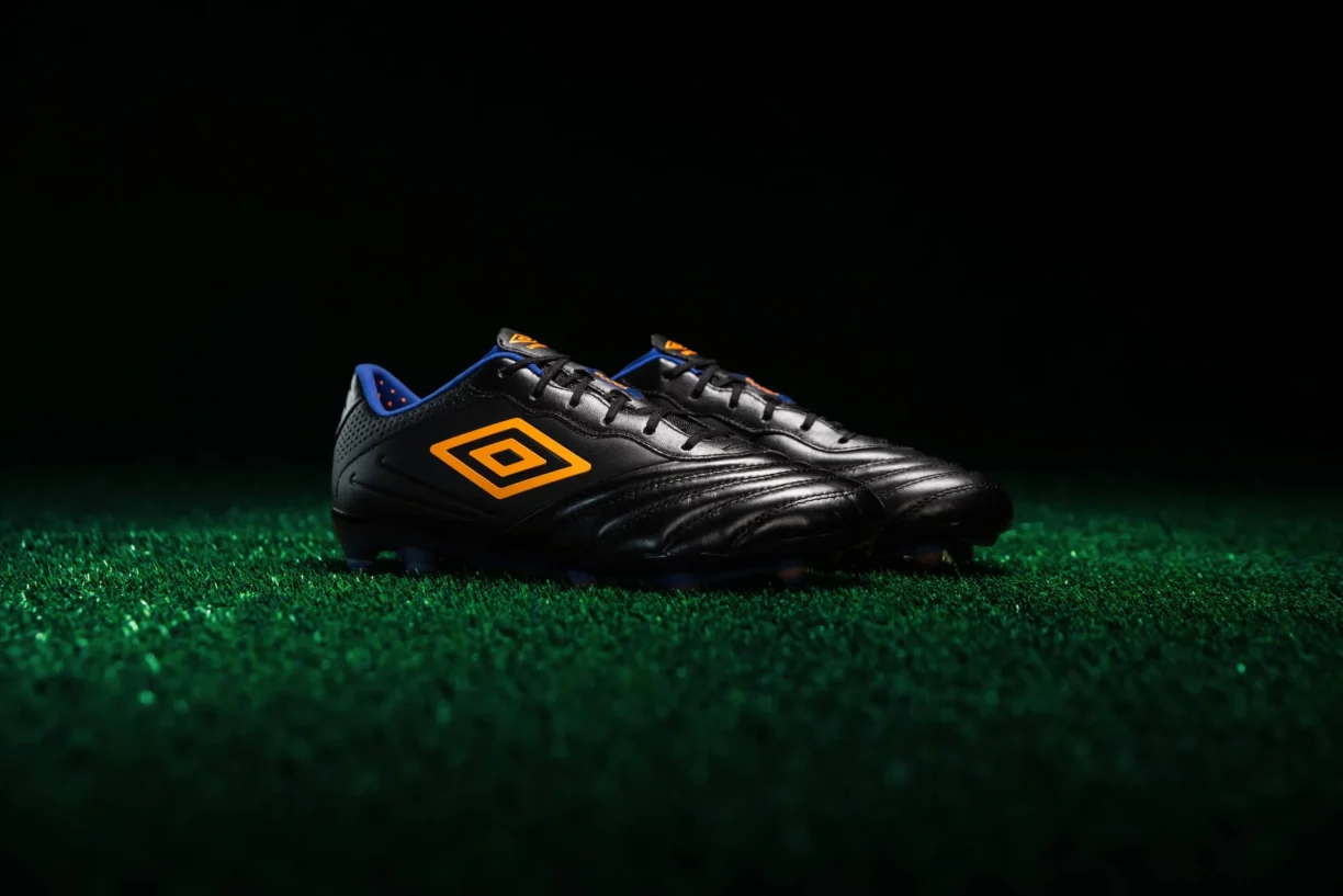 umbro tocco 3 football boots