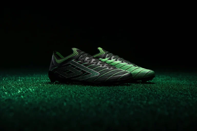 umbro Velocita Elixir football boot