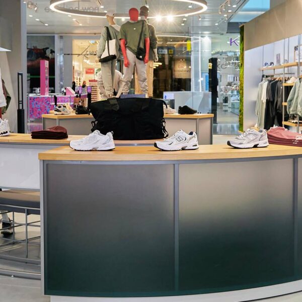 New balance store stratford
