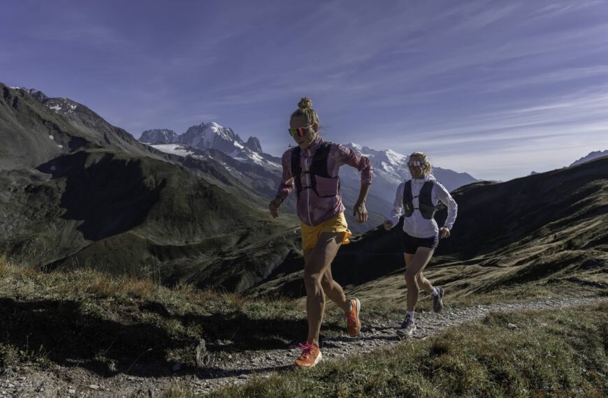 Runners wearing Silva Strive running Vest