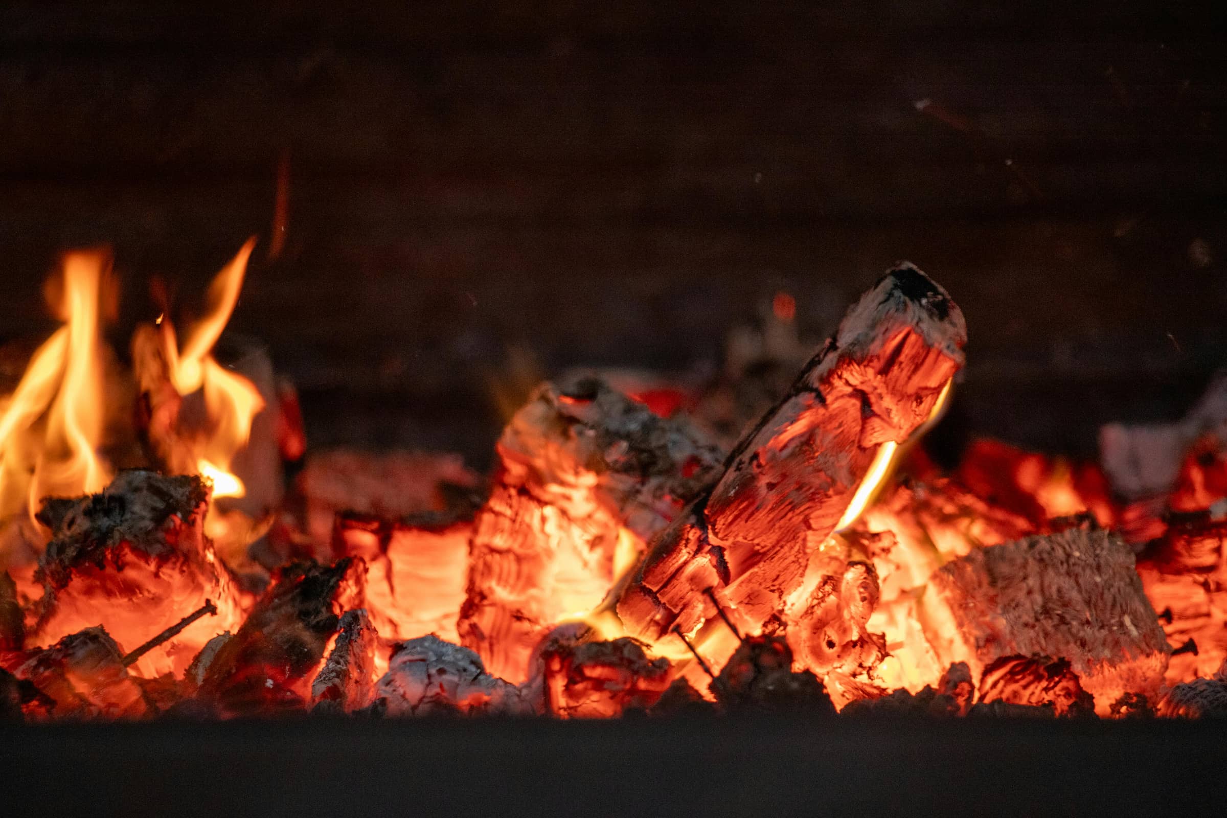 Improving Wellbeing with Natural Fire: A Guide for UK Homes
