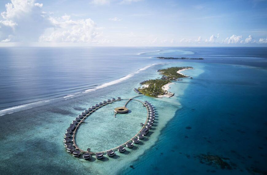 The Ritz-Carlton Maldives, Fari Islands - Aerial