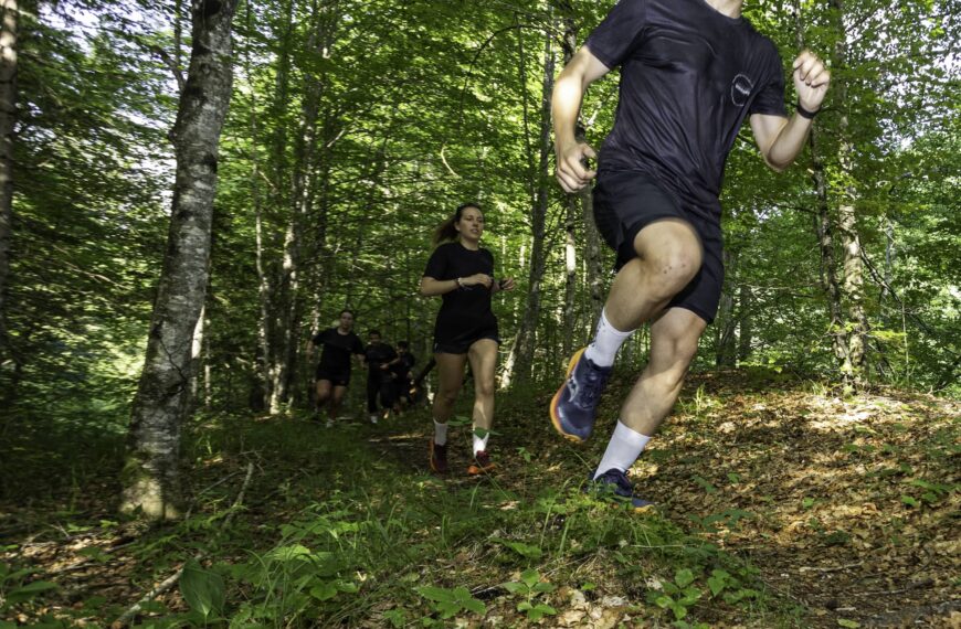 Runners Wearing Saucony Xodus Ultra 3 Shoes