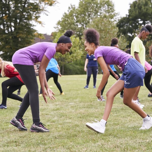 Active LDN - Young women outside