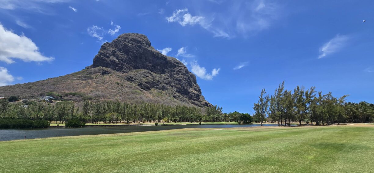 Paradis Beachcomber Golf Course