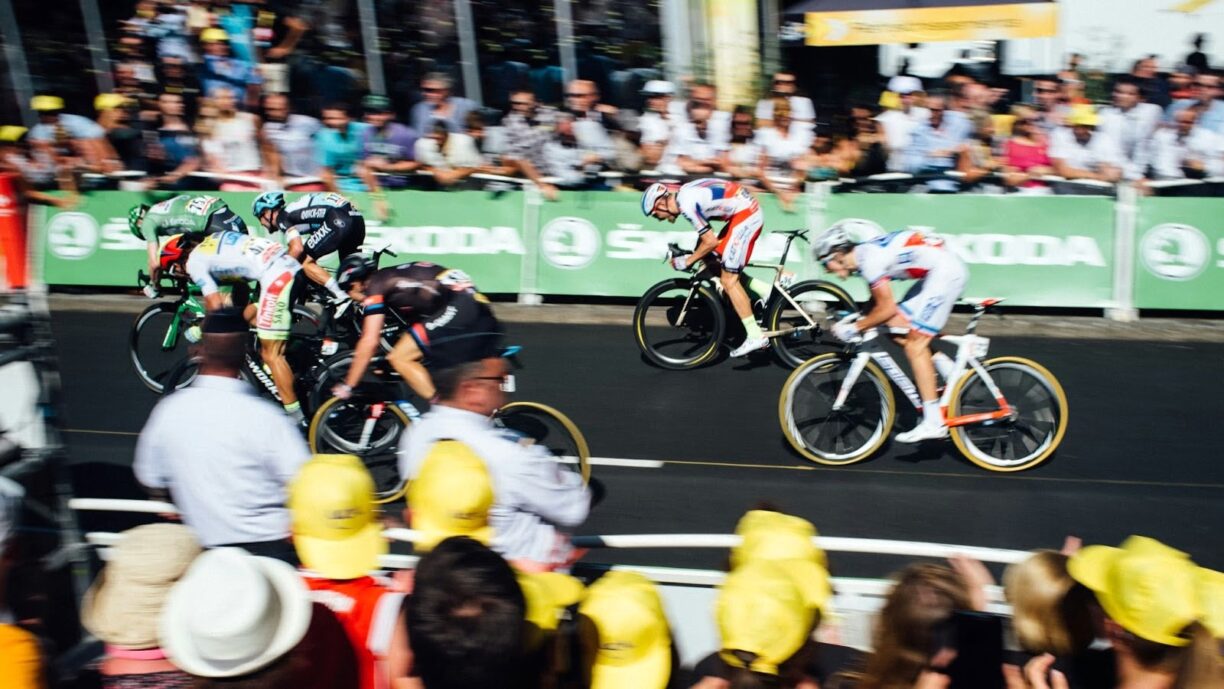 Cyclists on Tour De France