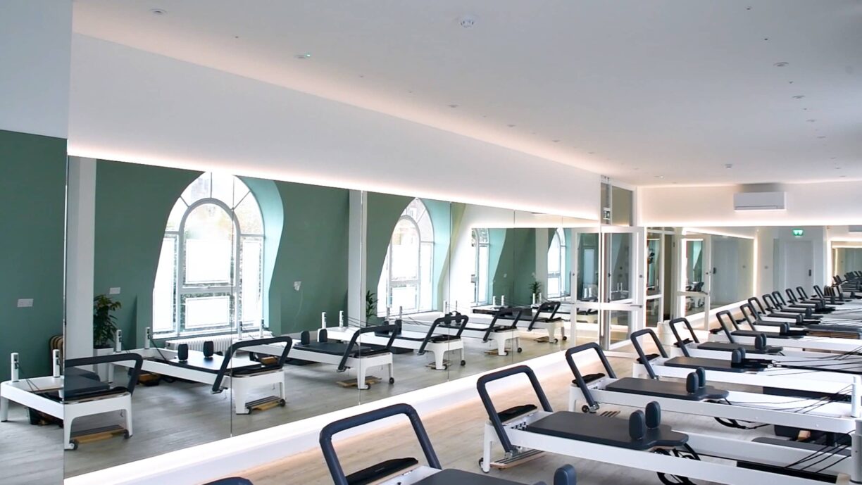 Balanced Body Hogarth Club Reformer Studio