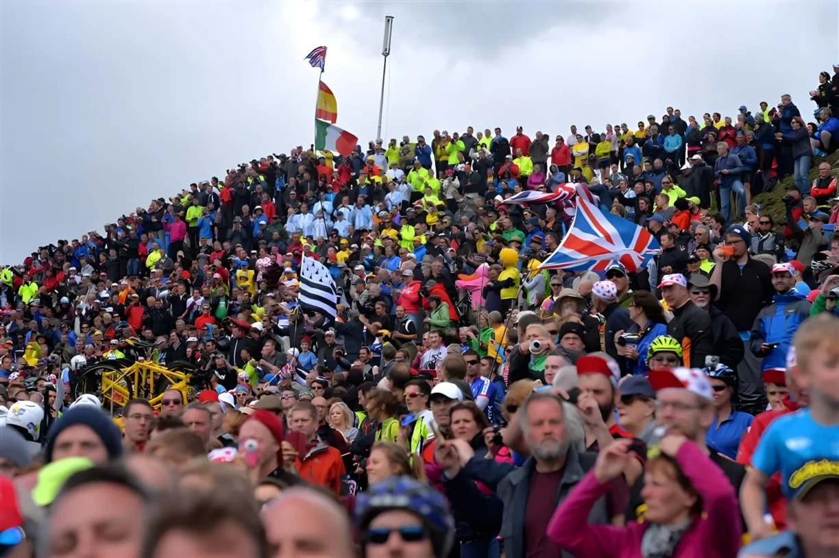 The Grand Départ Fans