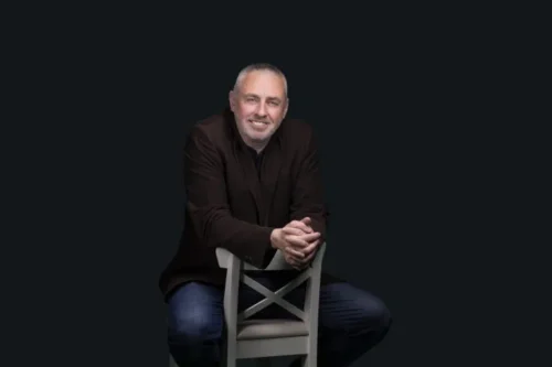 Adrian Kelly