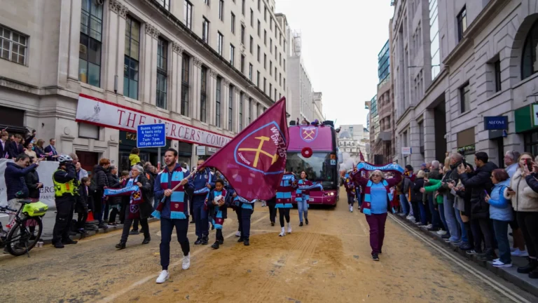 Lady Mayors Show x WHUFC