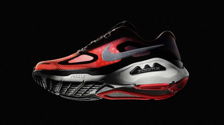Nike Structure Plus Womens shoe
