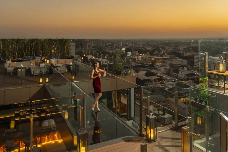 Melia Chiang Mai-MAI The Sky Bar