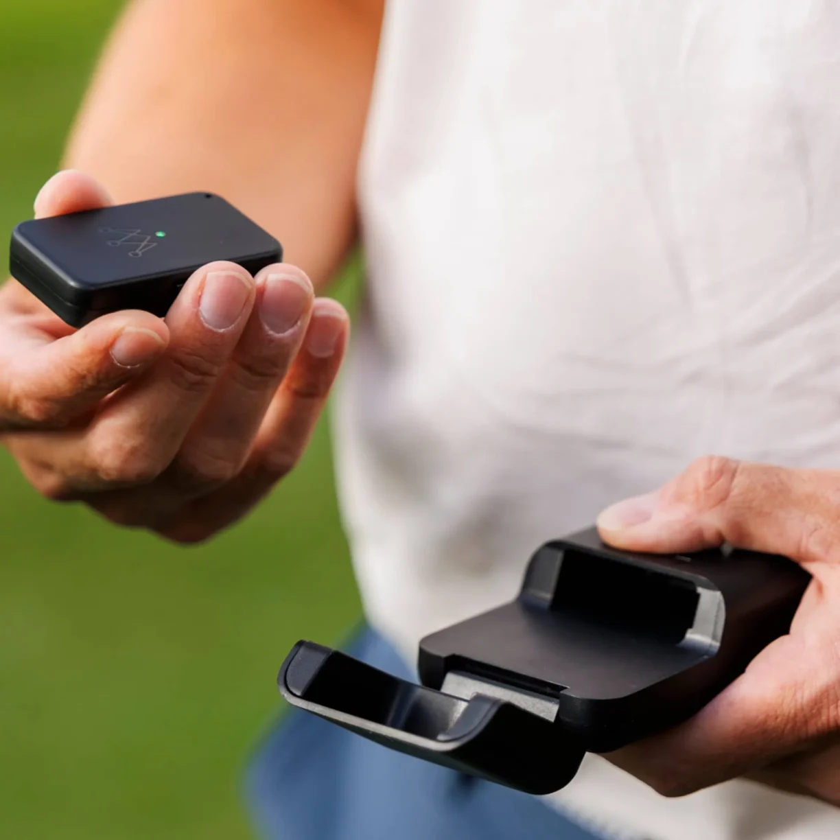 Arccos Air Removed from Charging Case