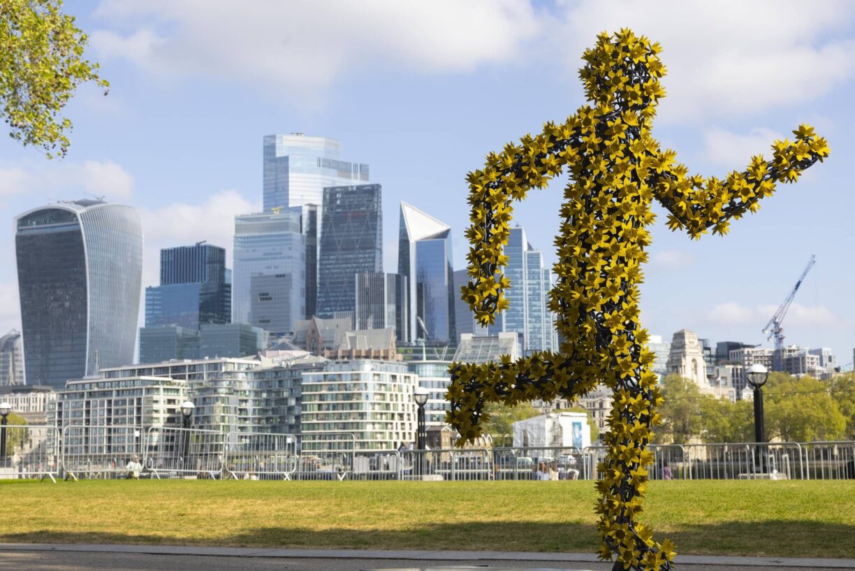 Marie Curie London Marathon Daffodil Runner