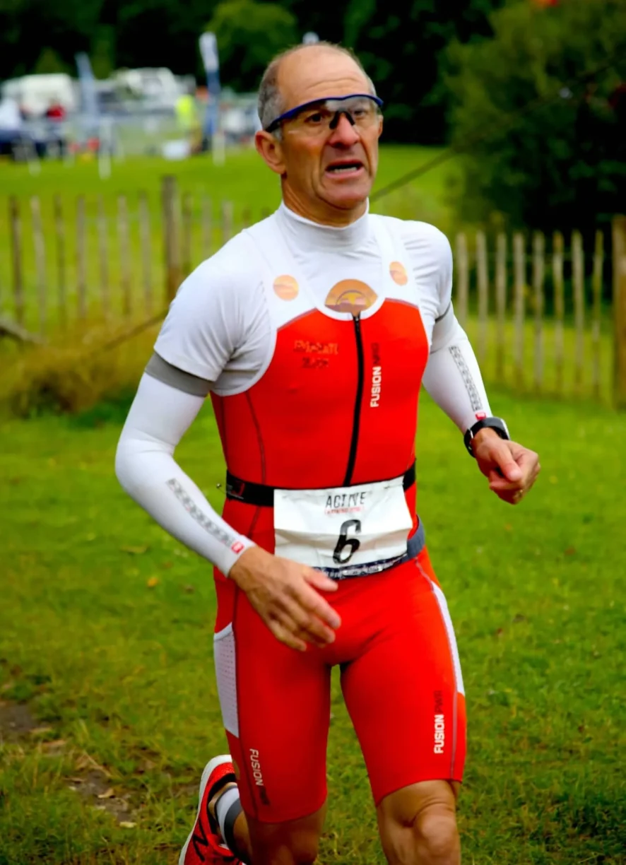 Mark running in the box end triathlon