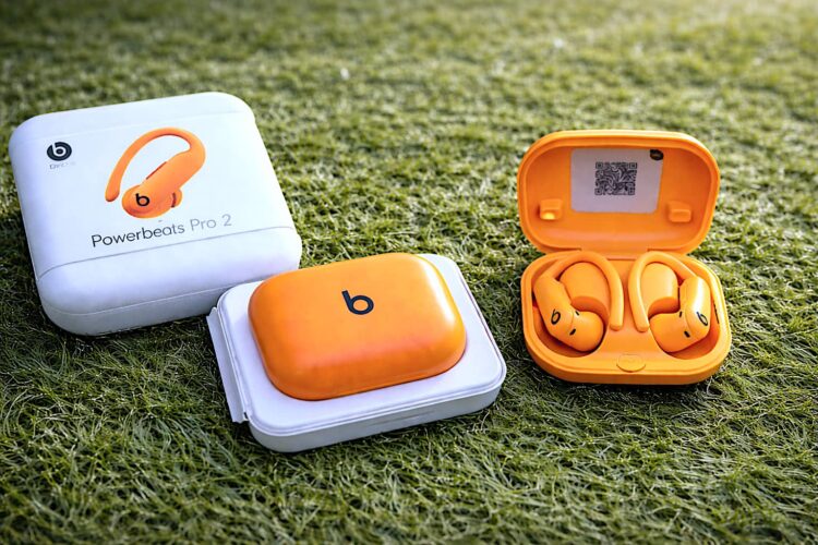 Powerbeats Pro 2 – High-Performance Earbuds – Electric Orange