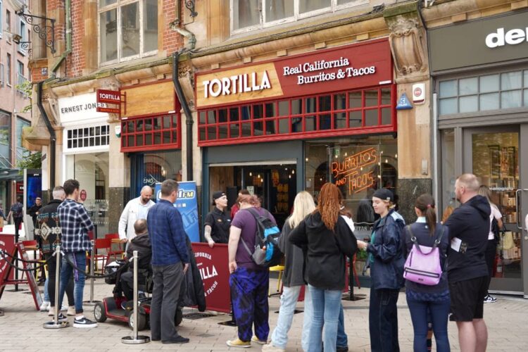 Tortilla Customers Queuing