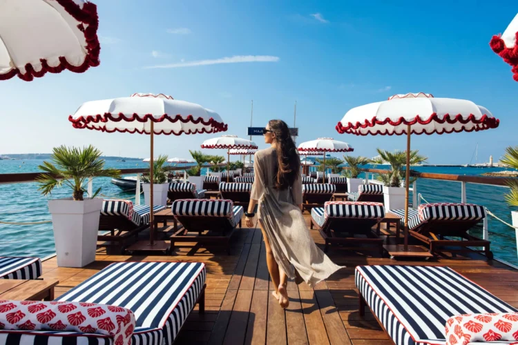 Walking the promenade of Cannes