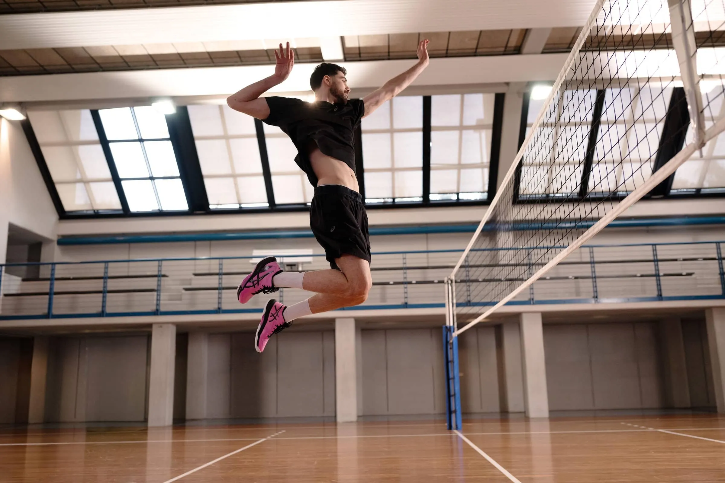 ASICS Volleyball Shoe