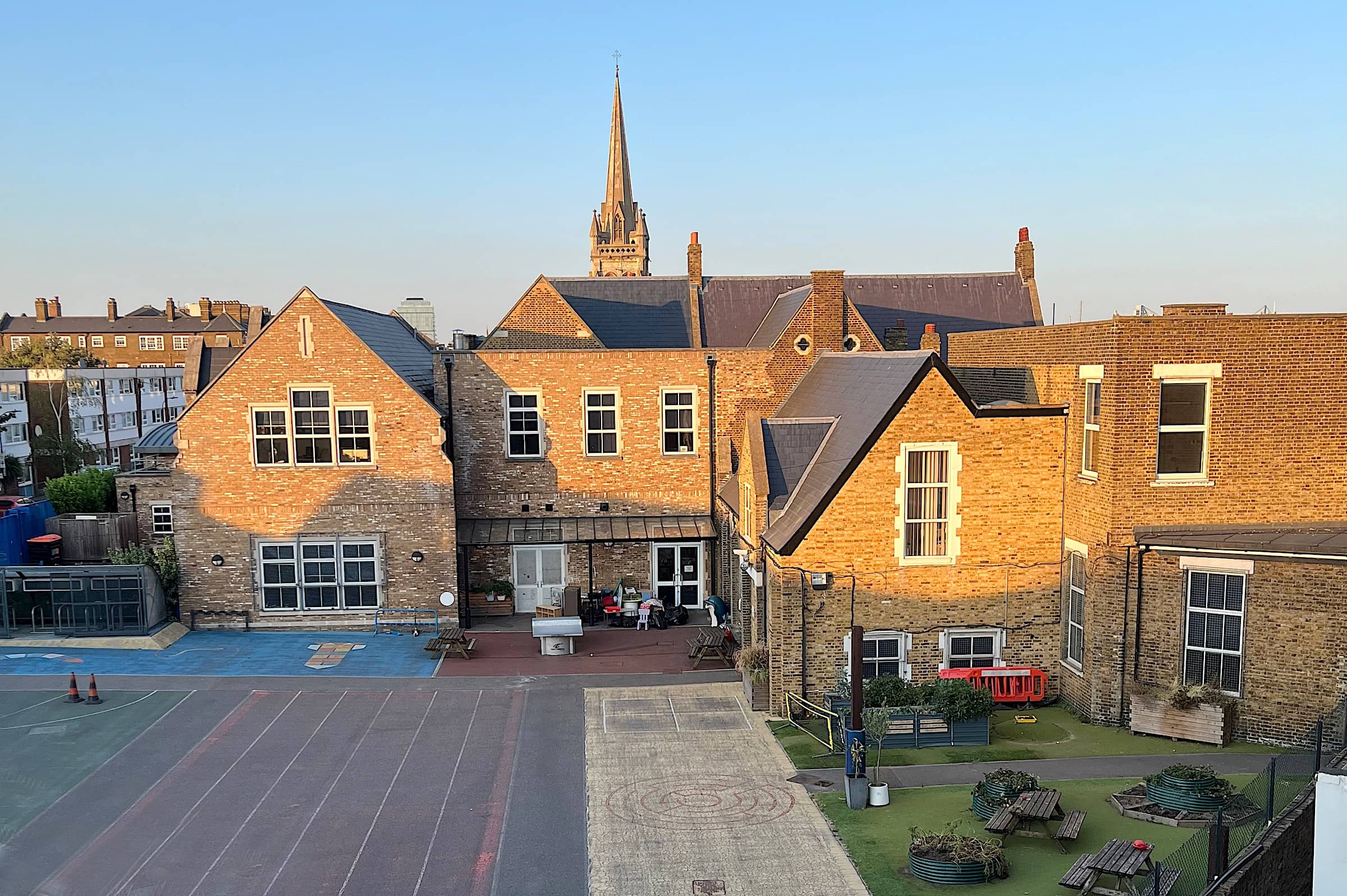 St Thomas Star School