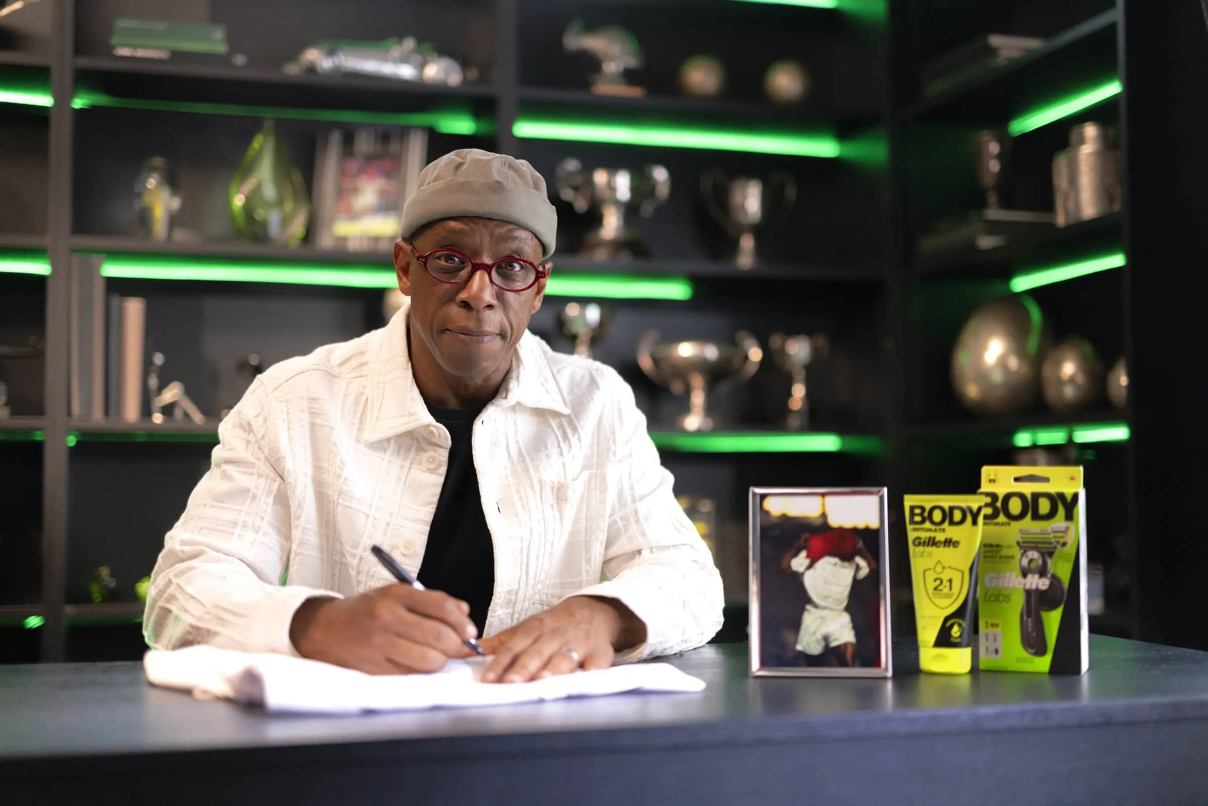 Gillette Shirt-Off Petition Campaign - Ian Wright & Gillette Labs BODY + INTIMATE