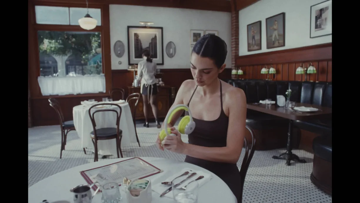 Kendall Jenner Headphones Beats 360