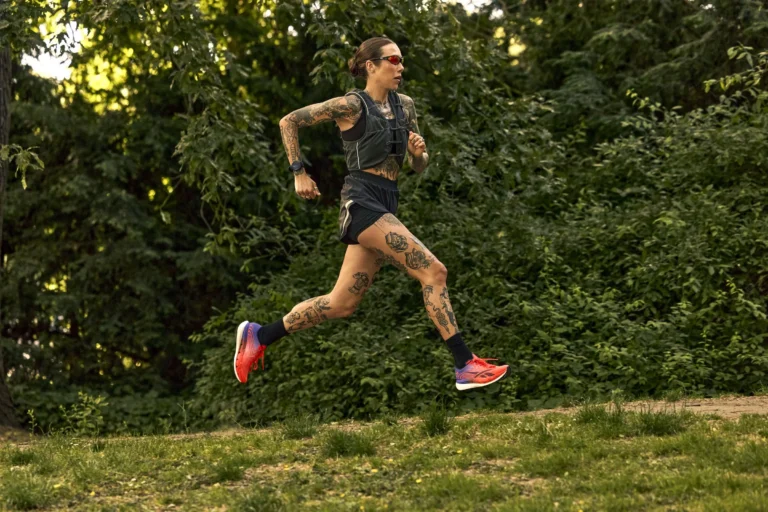 Lydia Oldham in Reebok SpeedShifter Running Shoes