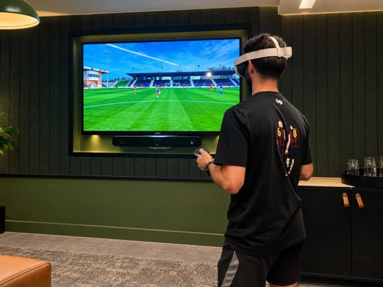 Matt Thacker with VR Headset